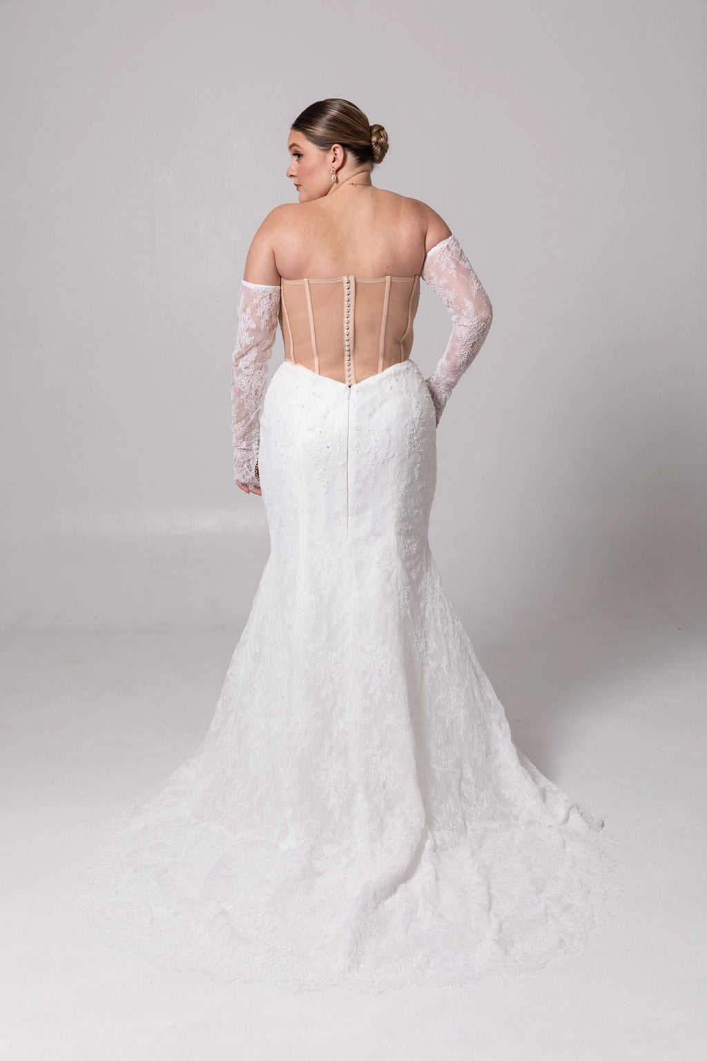 Audrey Chantilly - Size 18