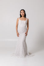 Jane - Size 8