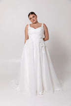 Love Lace - Size 18