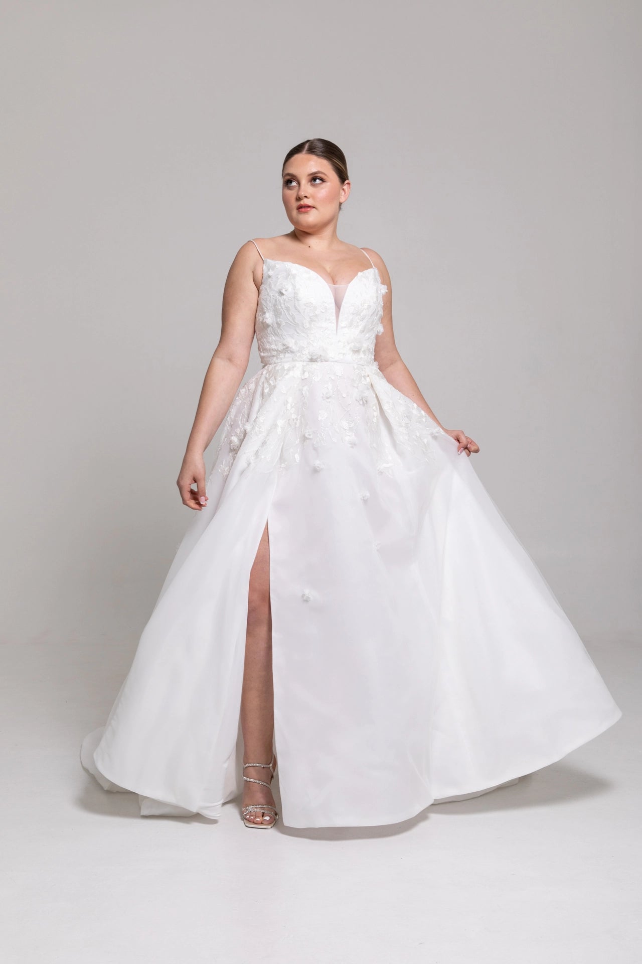 Ruth - Size 8