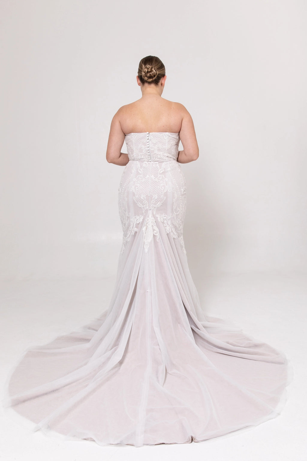 Simone - Size 18