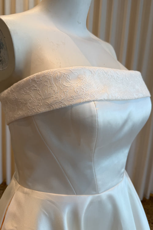 Arabella, Ivory - Size 18