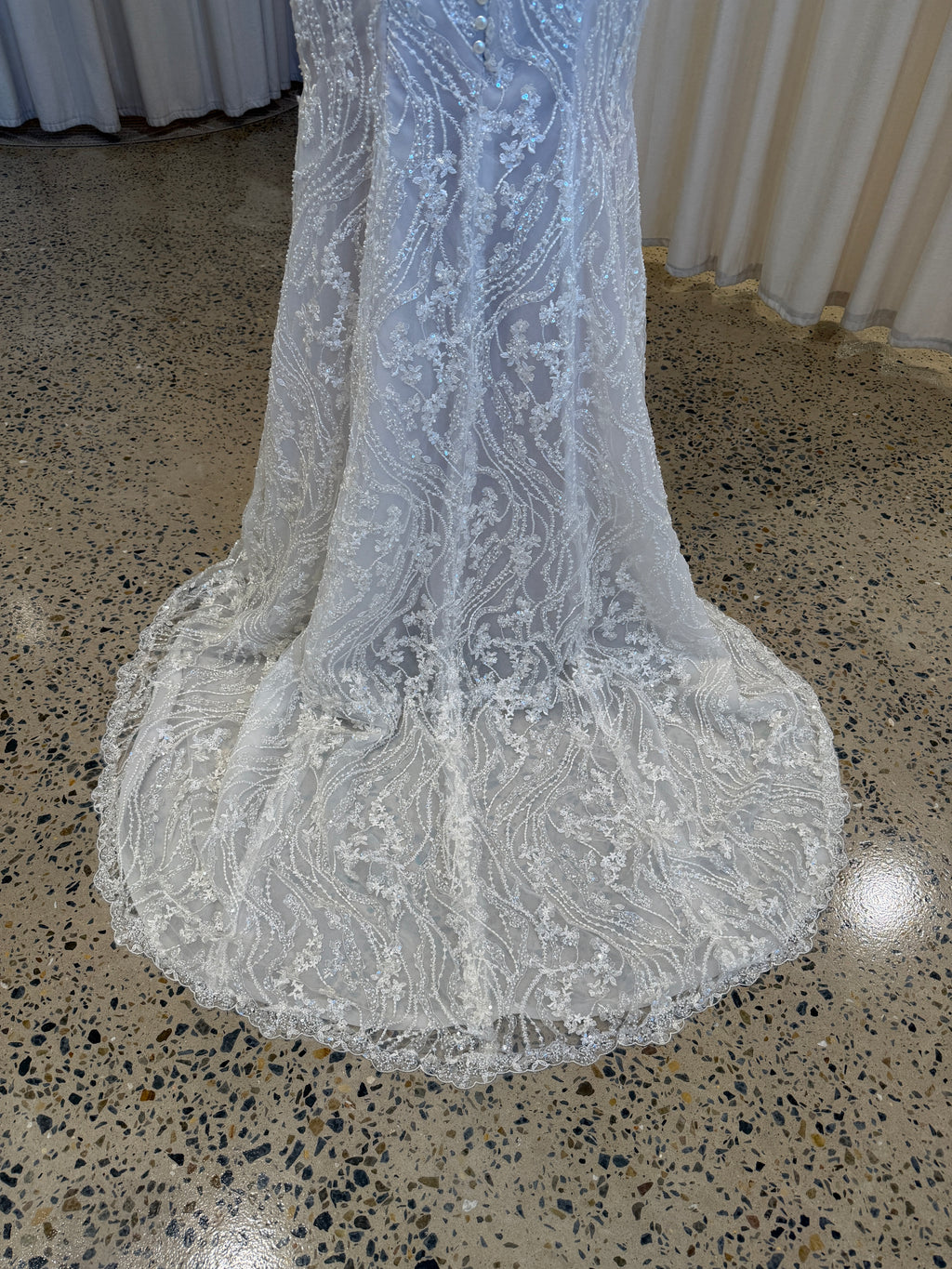 Audrey Fluer - Size 8