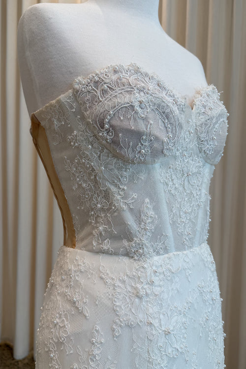 Audrey Chantilly - Size 8