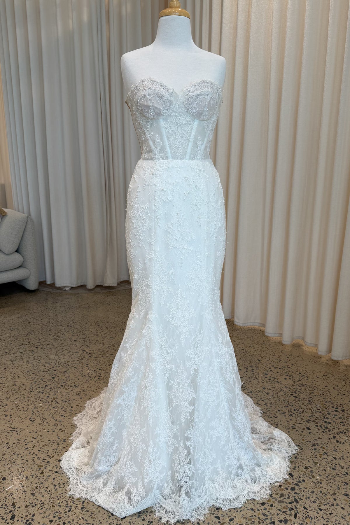 Audrey Chantilly - Size 8