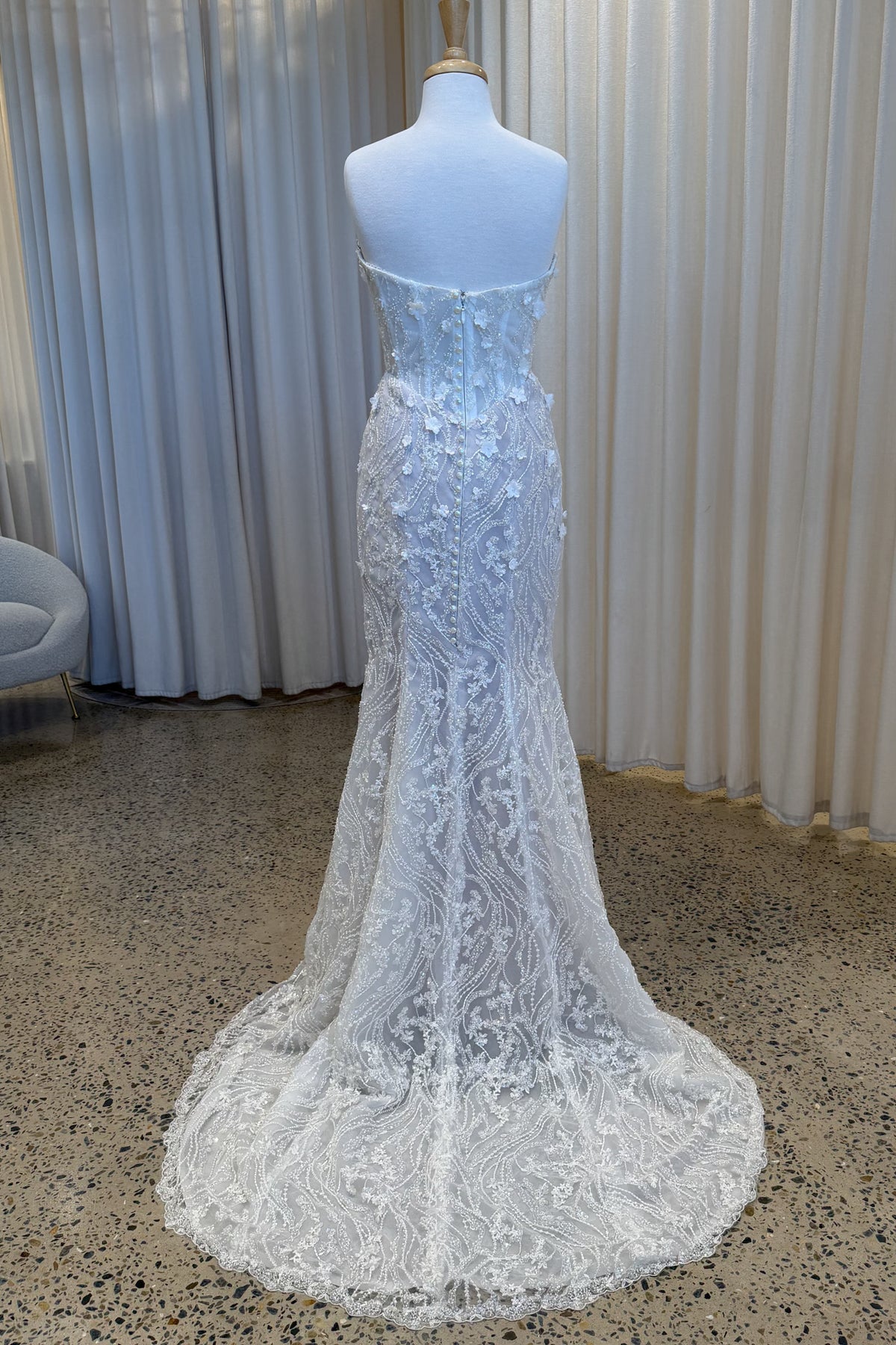 Audrey Fluer - Size 8