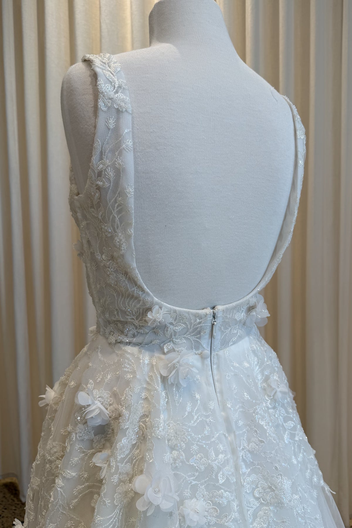 Love Lace - Size 8