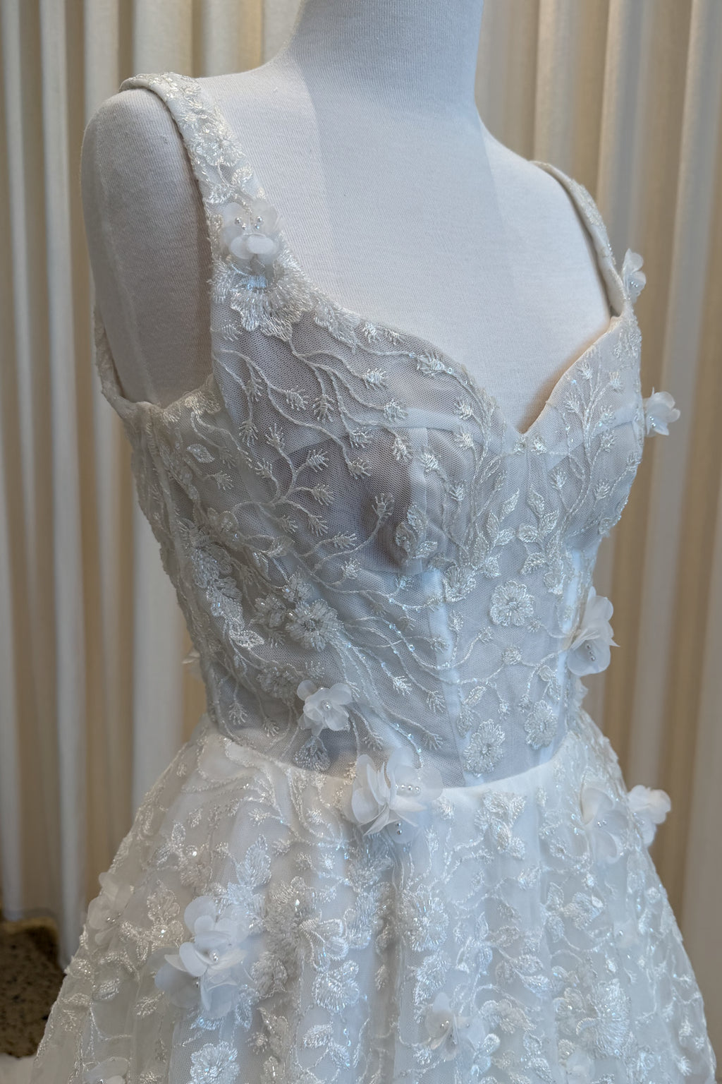 Love Lace - Size 8