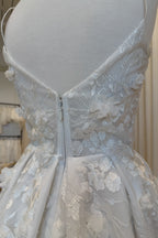Ruth - Size 8