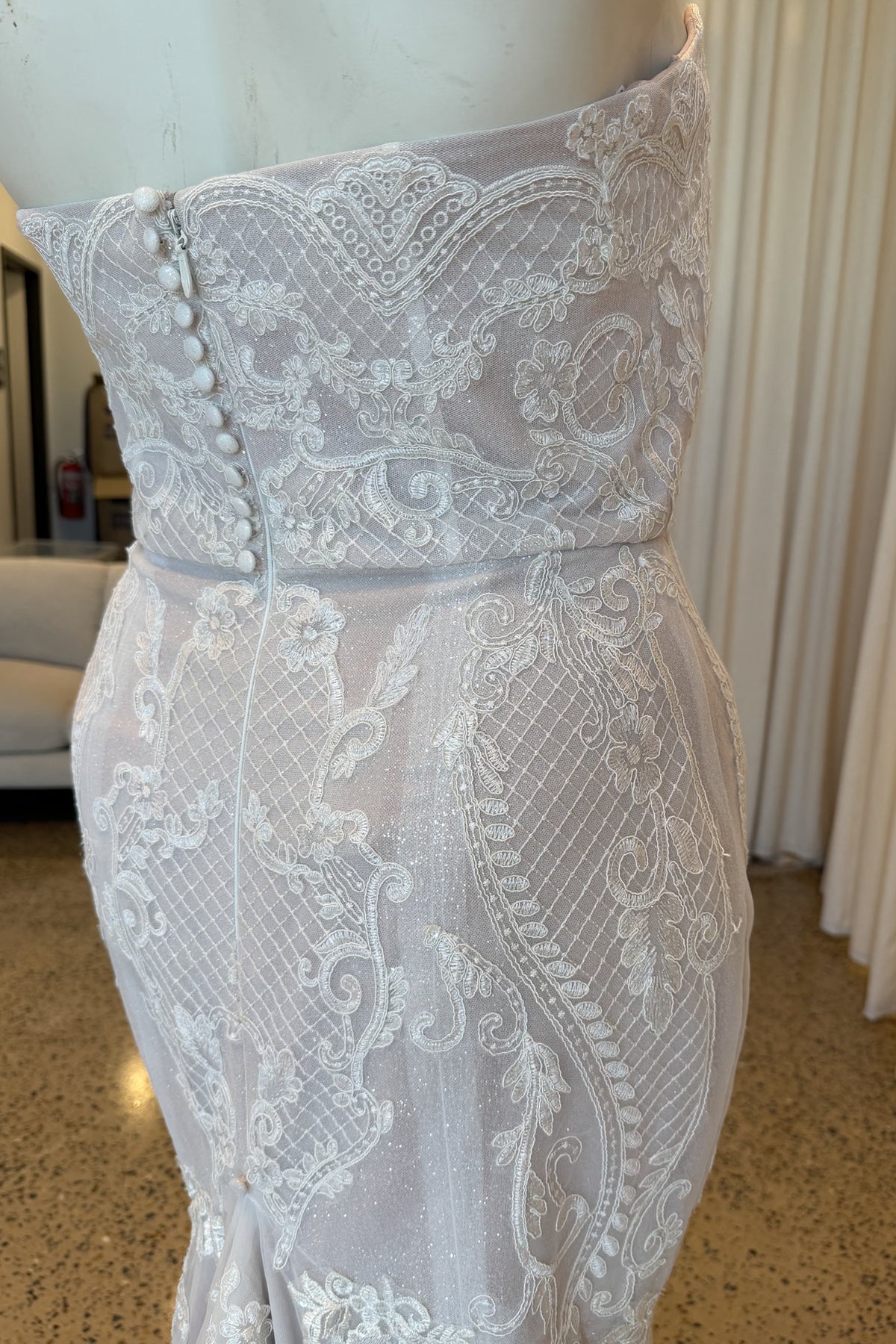 Simone - Size 18