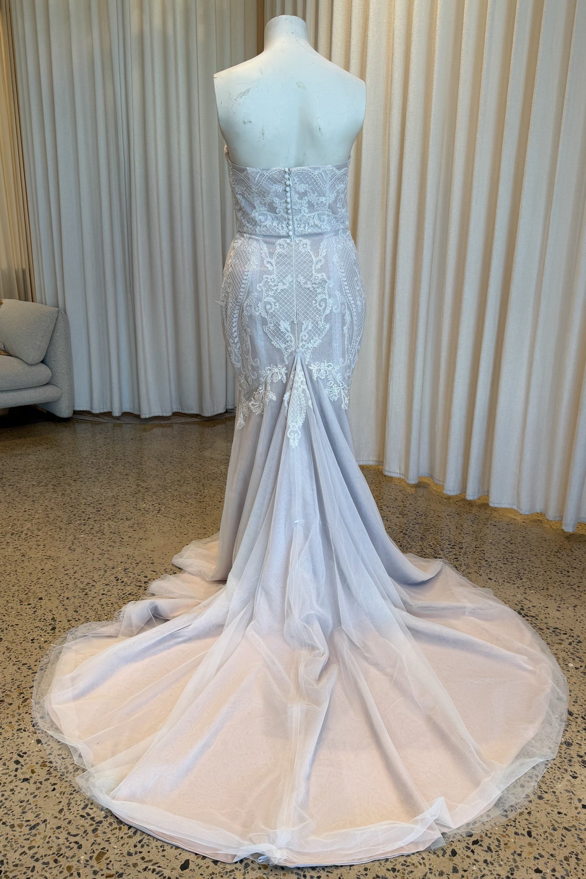 Simone - Size 18